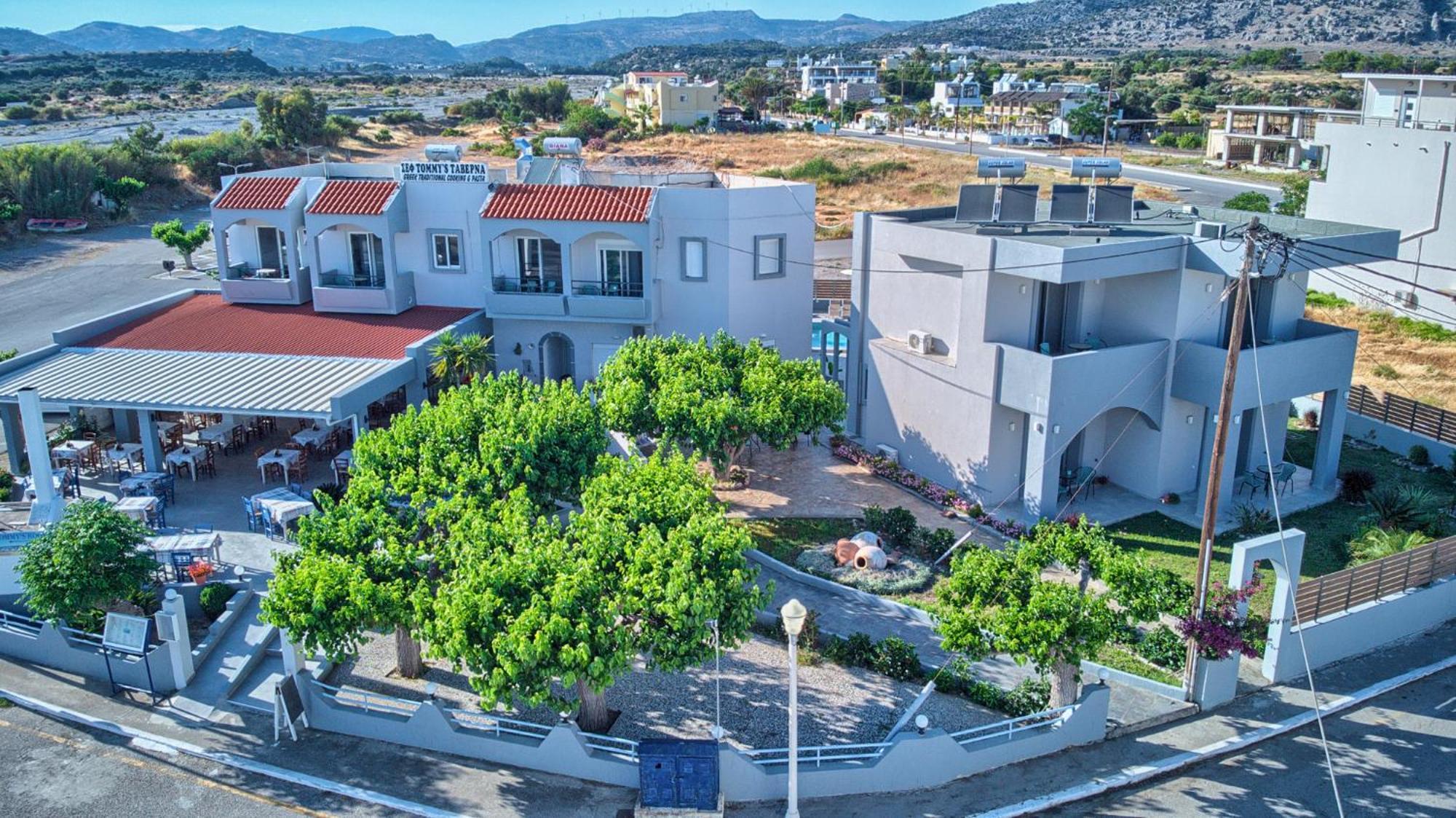 Tommy'S Rooms CCharaki Zewnętrze zdjęcie